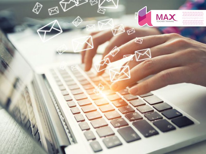 طرز نوشتن ایمیل کاری به انگلیسی- Business Email