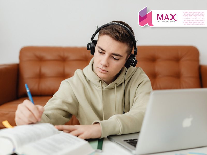 فعالیت pre-listening، ده ایده برای مرحله ی پیش از گوش دادن 1 فعالیت pre-listening